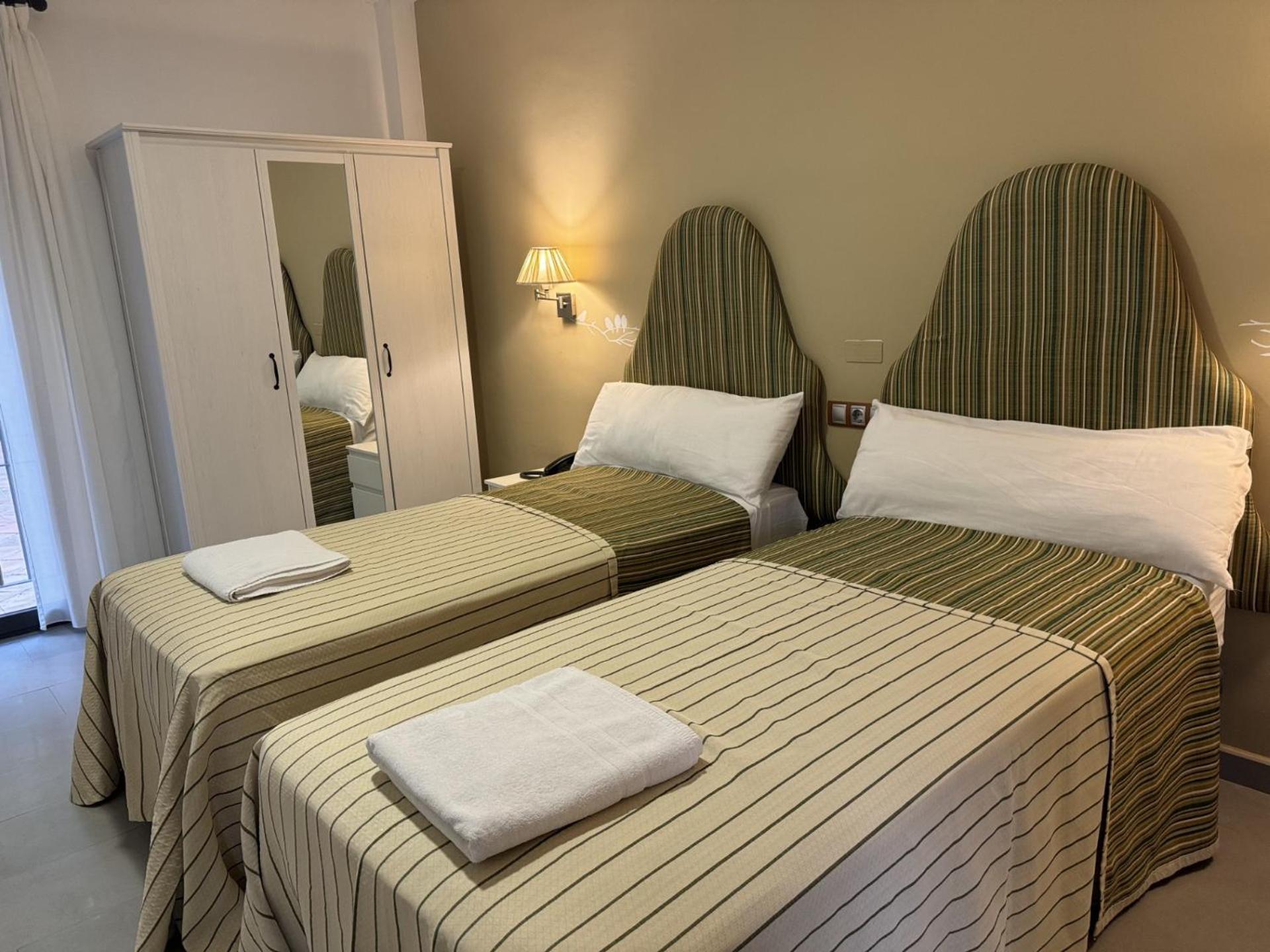 Hotel Rural La Alcanacia Zujar Exterior photo